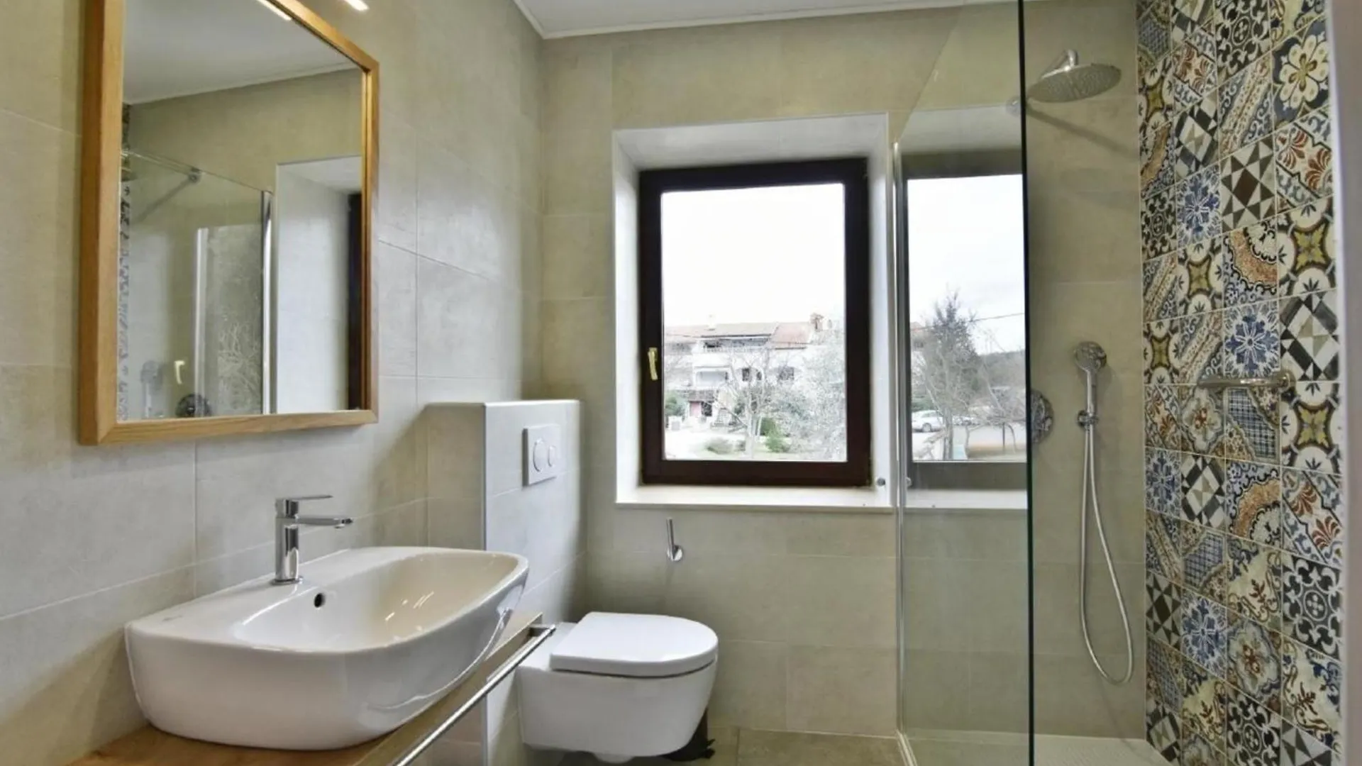 Wohnung In Valica Mit Grossem Garten 乌马格 0*,