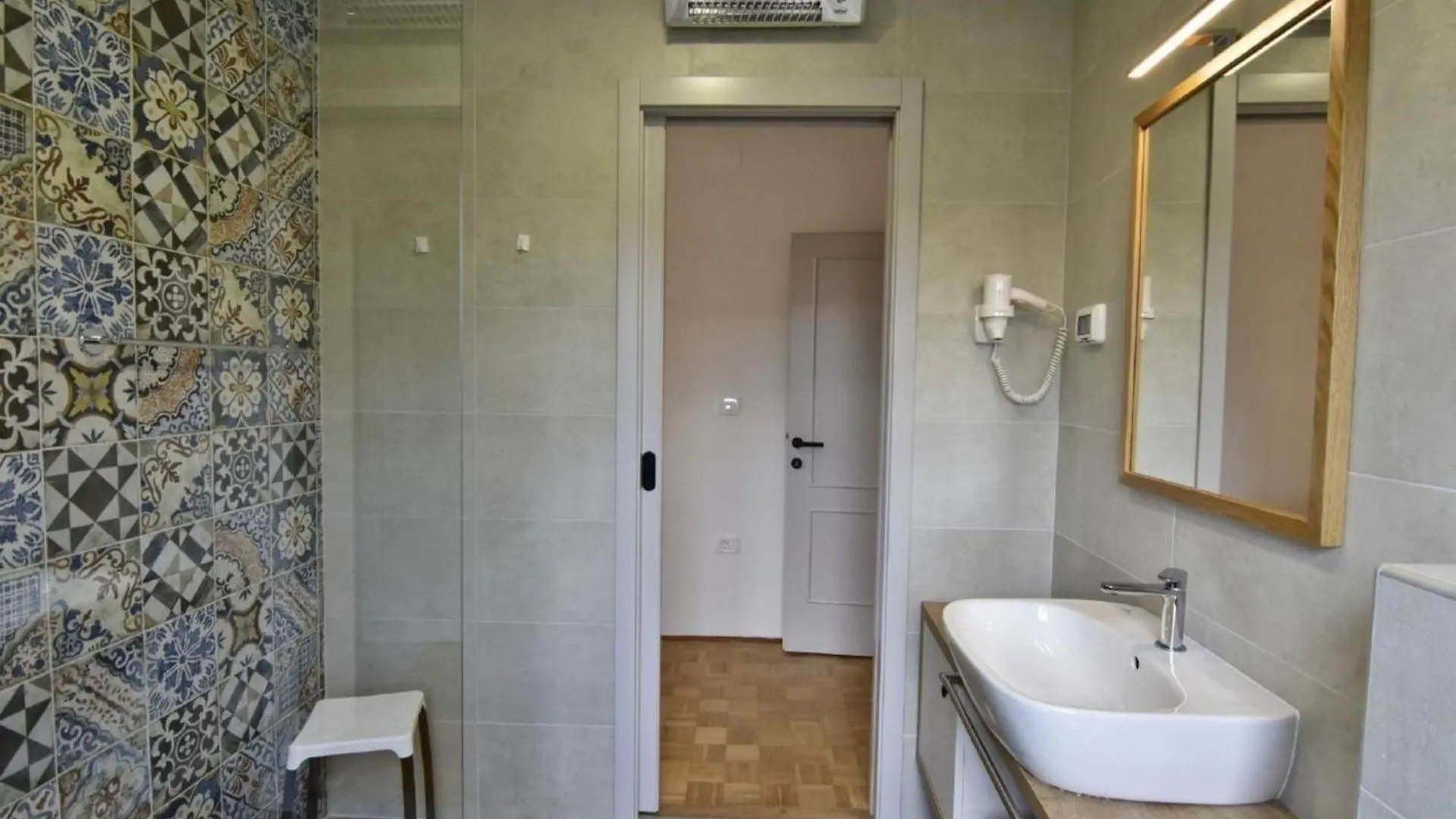 公寓 Wohnung In Valica Mit Grossem Garten 乌马格
